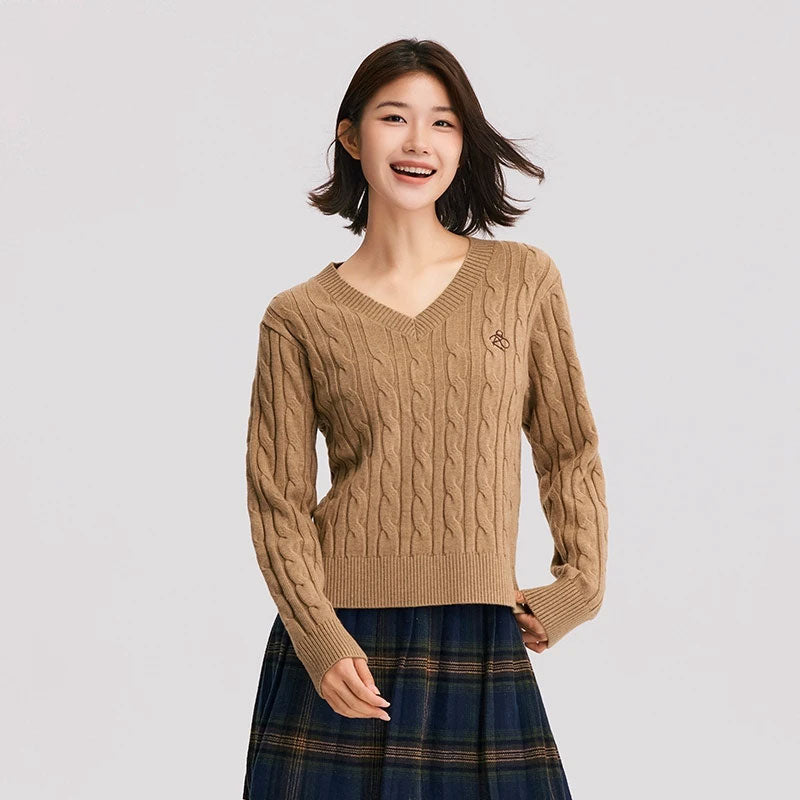Retro Twisted Embroidered V-Neck Sweater